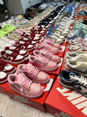 Wholesale of sports shoes and clothing